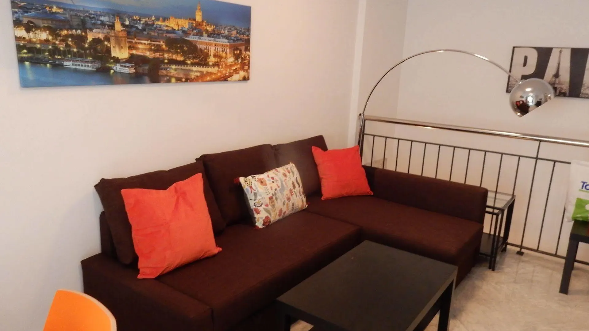 Apartamentos Vive Sevilla Apartment