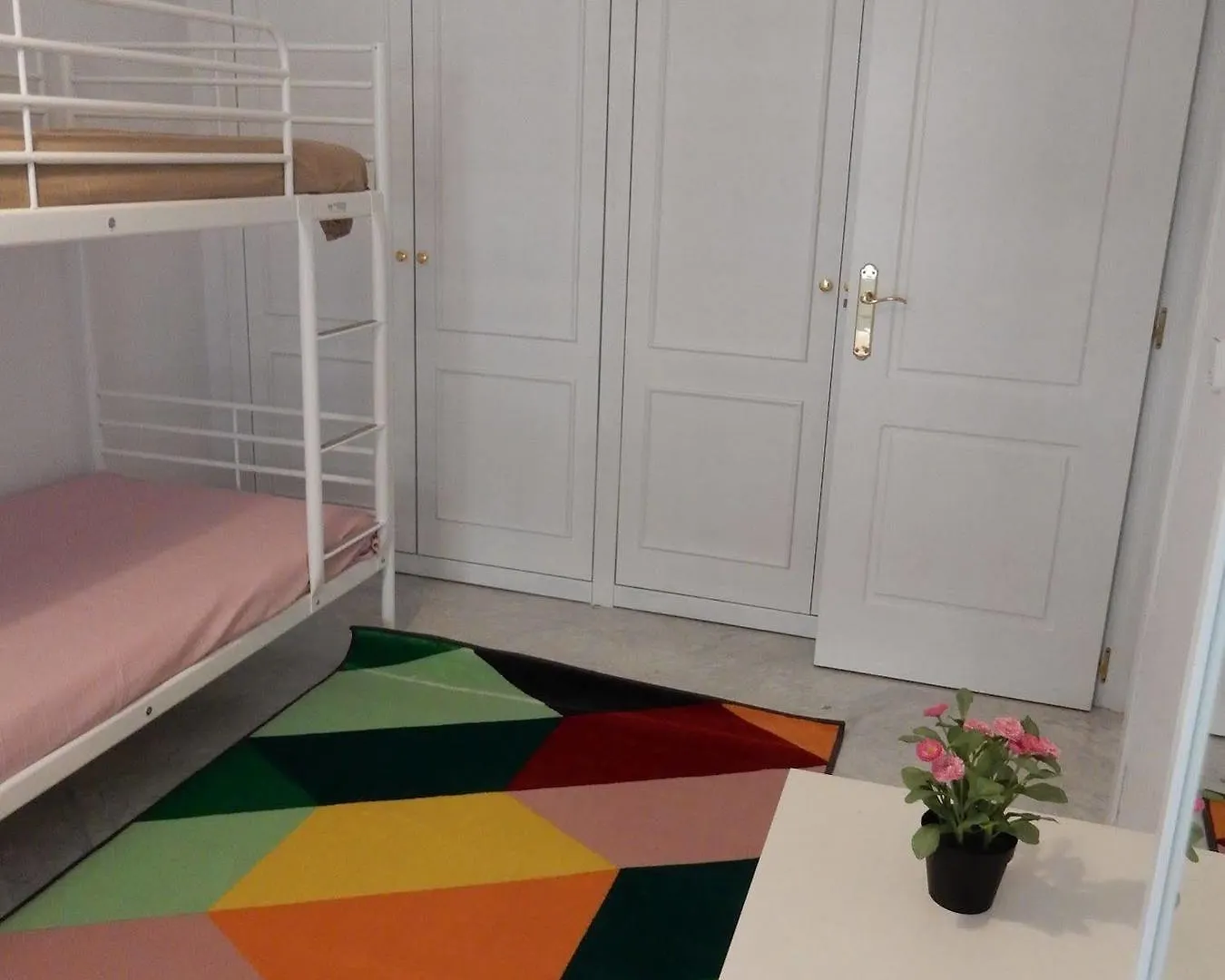 Apartamentos Vive Sevilla Spain